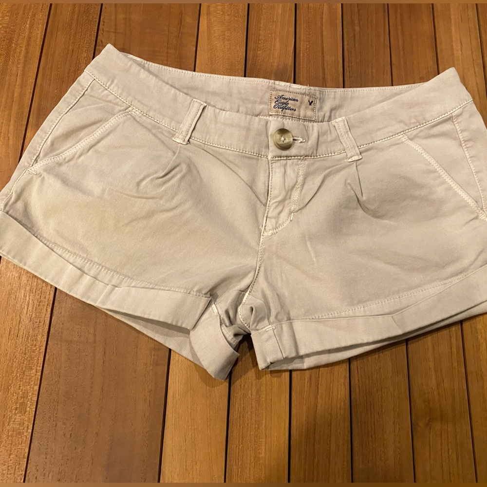 American Eagle Khaki Chino Shorts